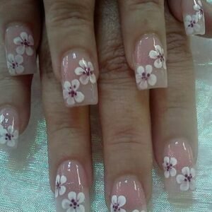 24 Pcs Flower Press on Nails